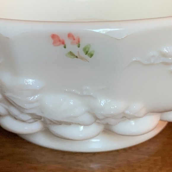Vintage Westmoreland Milk Glass Candle Holder - Picture 8 of 11